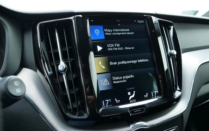 Volvo XC 60 cena 129900 przebieg: 151522, rok produkcji 2018 z Głogów Małopolski małe 529